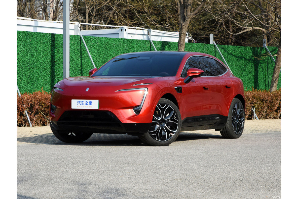 AVATR 11 ULTRA 815 KM 2WD