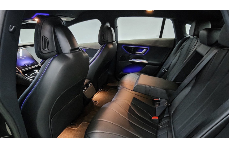 Mercedes EQE350 4matic