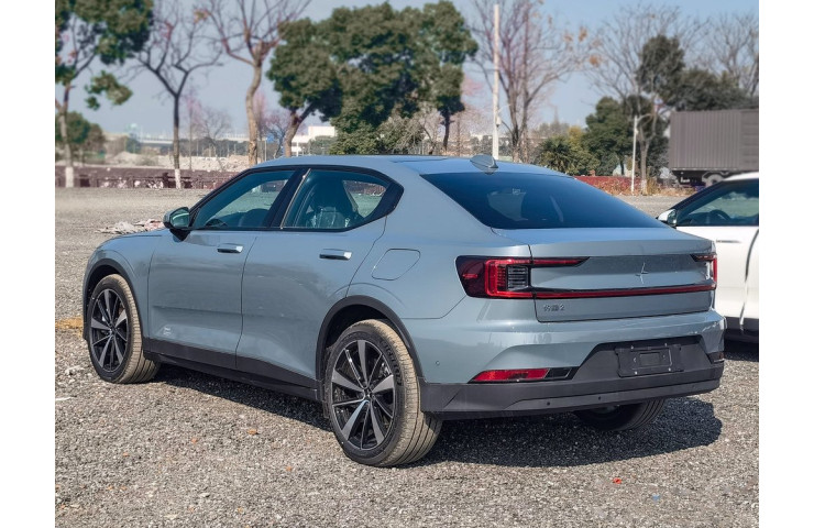 Polestar 2 Launch Edition 