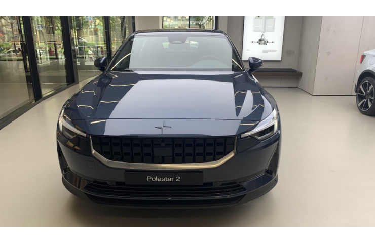 Polestar 2 Launch Edition 