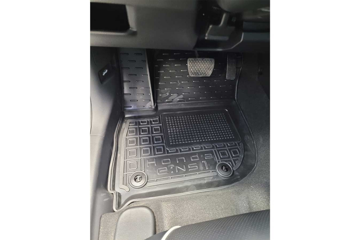 Комплект гумових килимків в салон Honda e:NS1/e:NP1 (2022-...)